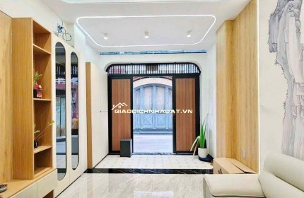  NHÀ 4 TẦNG BTCT HẺM XE HƠI GẦN TRƯỜNG CHINH – EMART 2 (TÂN BÌNH)  Vị trí đắc địa, hẻm xe hơi thông thoáng, sát đường xe tải tránh